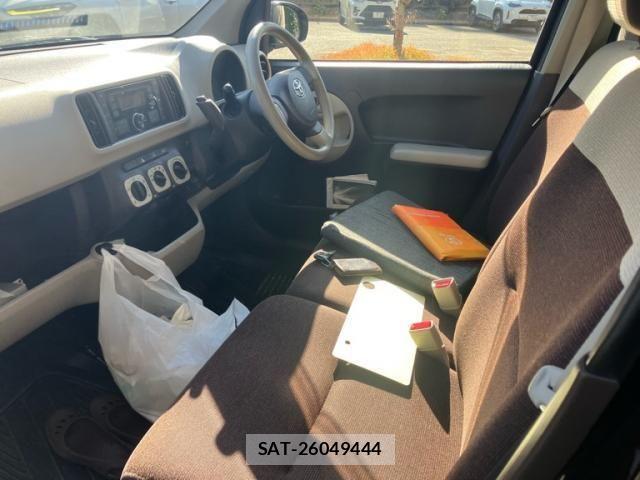 Toyota PASSO 2015-07 7223418-8