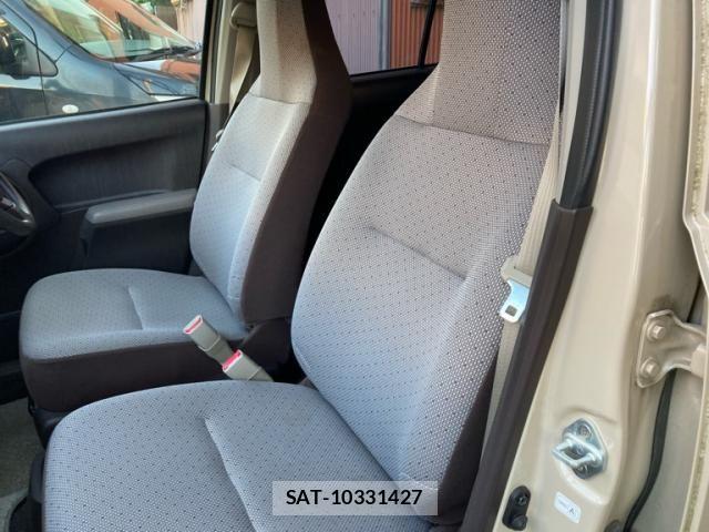 Toyota PASSO 2015-03 7218495-9