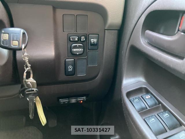 Toyota PASSO 2015-03 7218495-17