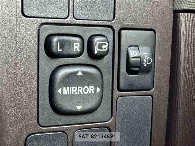 Toyota PASSO 2011-08 7223409-5