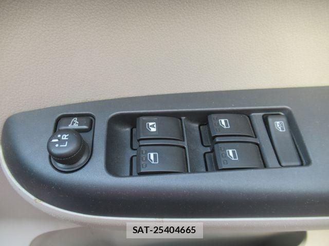 Toyota PASSO 2017-08 7251887-23