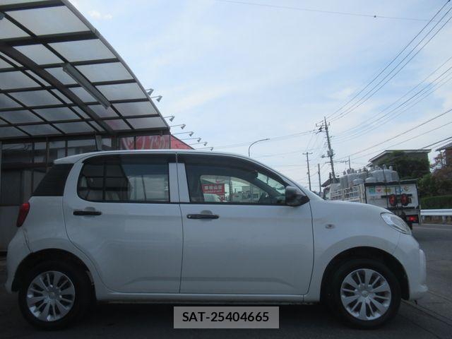 Toyota PASSO 2017-08 7251887-5