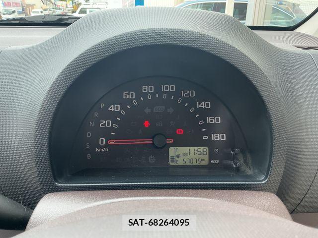 Toyota PASSO 2015-08 7251884-4