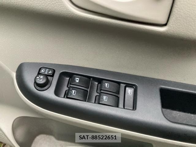 Toyota PASSO 2021-07 7272674-8