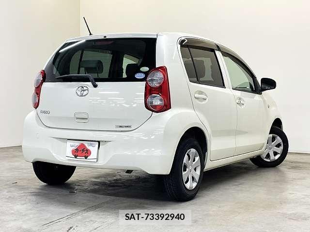 Toyota PASSO 2011-06 7329269-2