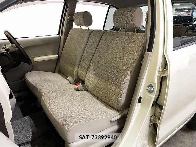 Toyota PASSO 2011-06 7329269-6