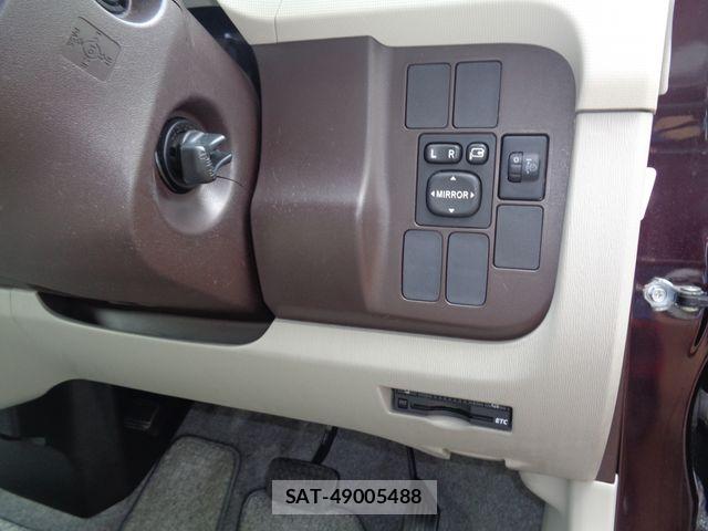 Toyota PASSO 2012-06 7329270-12