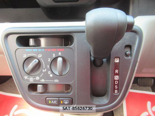 Toyota PASSO 2017-08 7329267-21