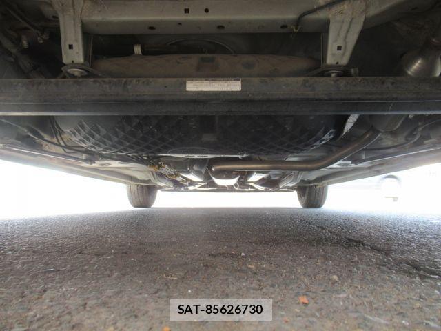 Toyota PASSO 2017-08 7329267-28