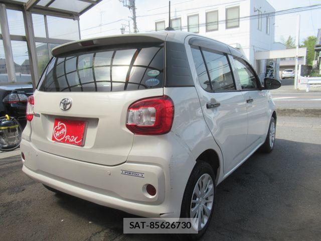 Toyota PASSO 2017-08 7329267-2