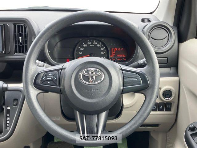 Toyota PASSO 2017-11 7393518-11
