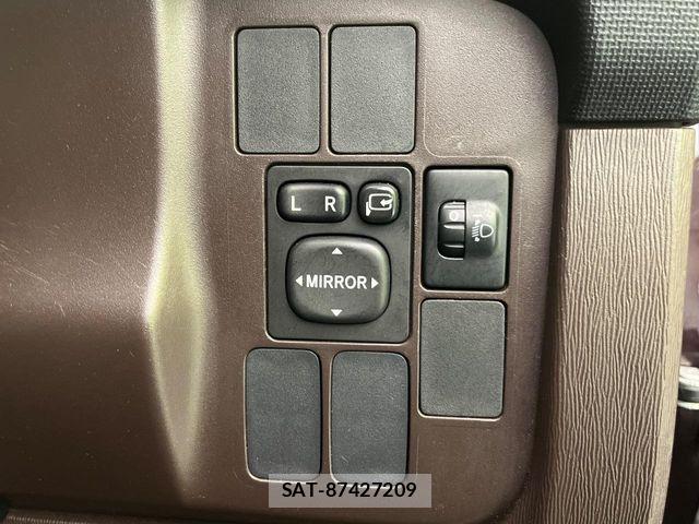 Toyota PASSO 2014-03 7456708-5