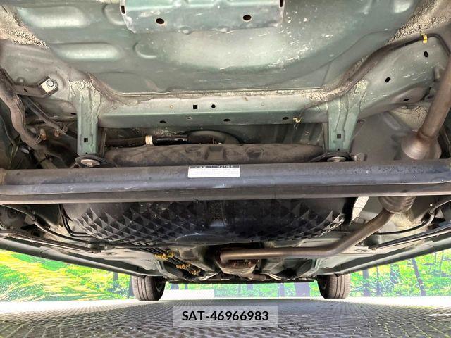 Toyota PASSO 2016-08 7502180-18