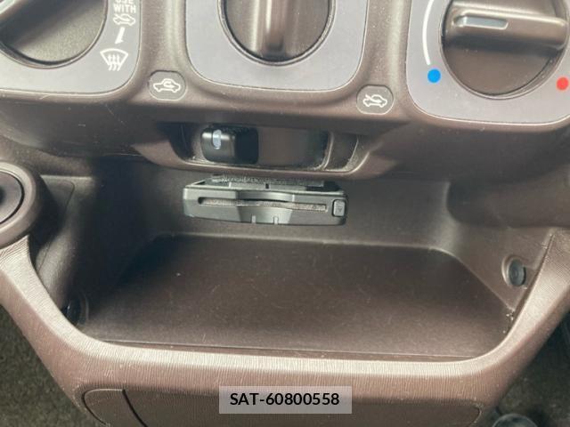 Toyota PASSO 2010-10 7509647-21