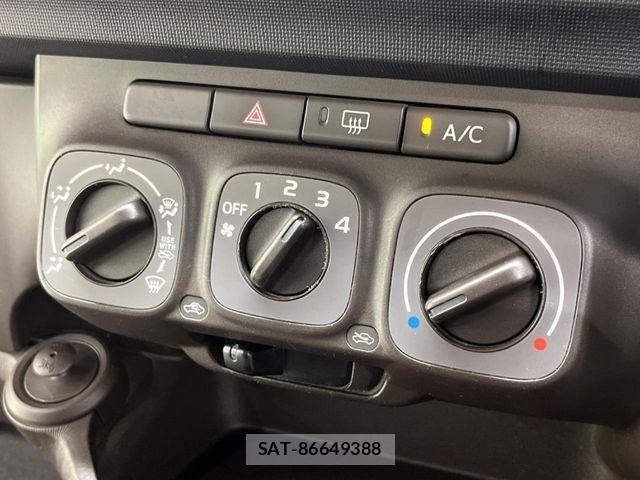 Toyota PASSO 2013-12 7502184-6