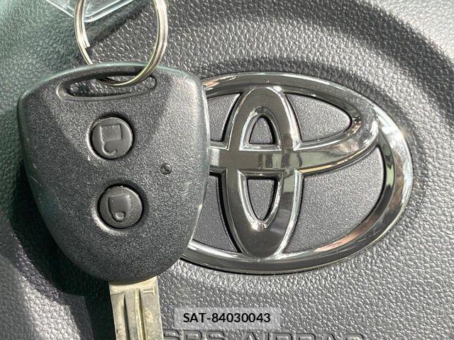 Toyota PASSO 2016-07 7502177-4