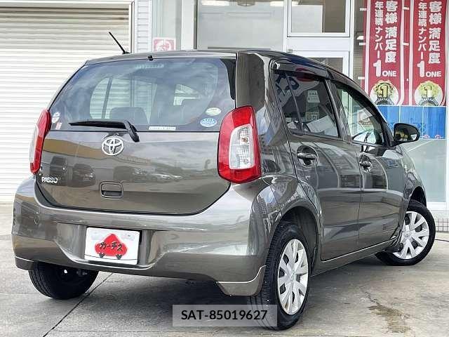 Toyota PASSO 2015-07 7562622-2