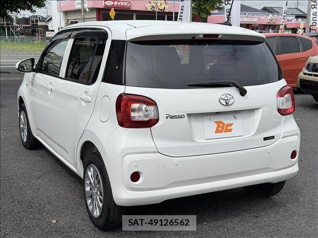 Toyota PASSO 2019-11 7562620-7