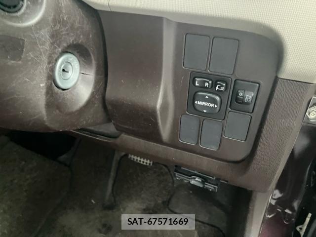 Toyota PASSO 2012-11 7619139-12