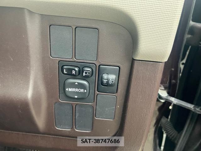 Toyota PASSO 2013-02 7619137-16