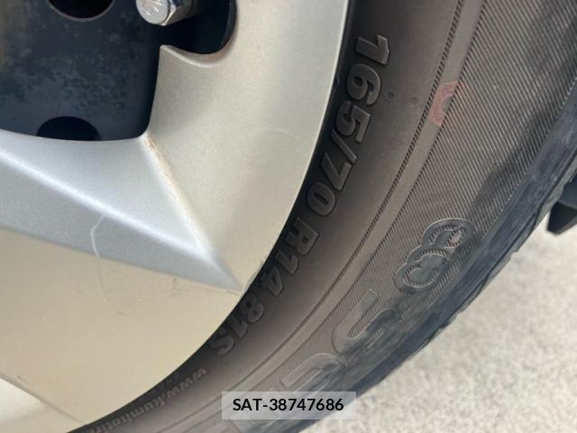Toyota PASSO 2013-02 7619137-5