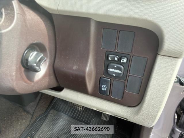 Toyota PASSO 2014-06 7619138-18