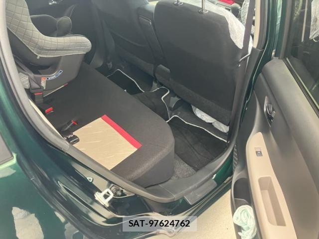 Toyota PASSO 2016-07 7619130-14