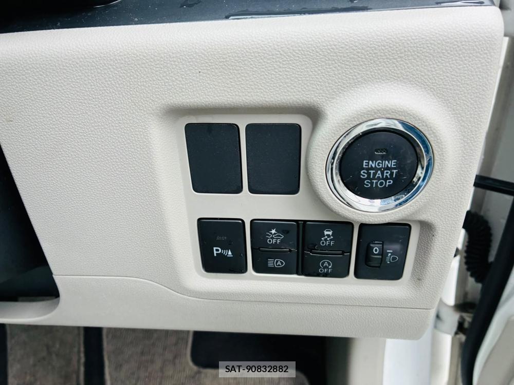 Toyota PASSO 2020-05 7496369-16
