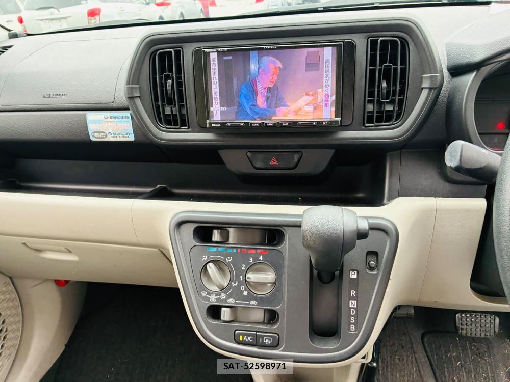 Toyota PASSO 2019-04 7408218-19