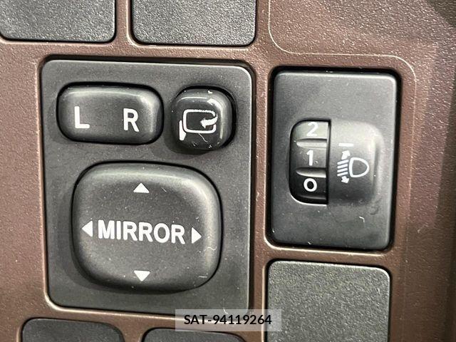 Toyota PASSO 2013-12 7727077-5
