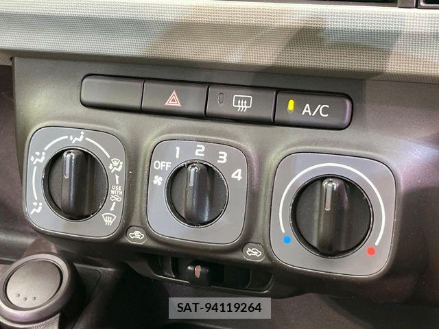 Toyota PASSO 2013-12 7727077-6