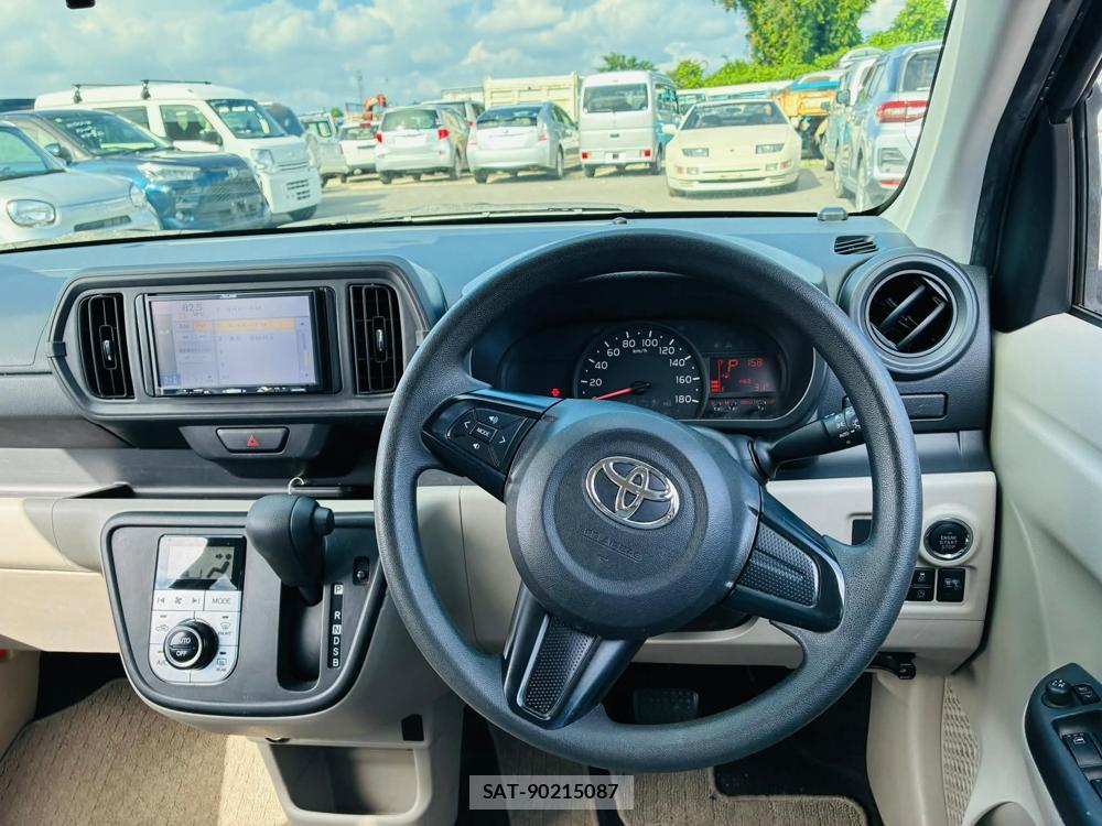 Toyota PASSO 2019-06 7605452-13