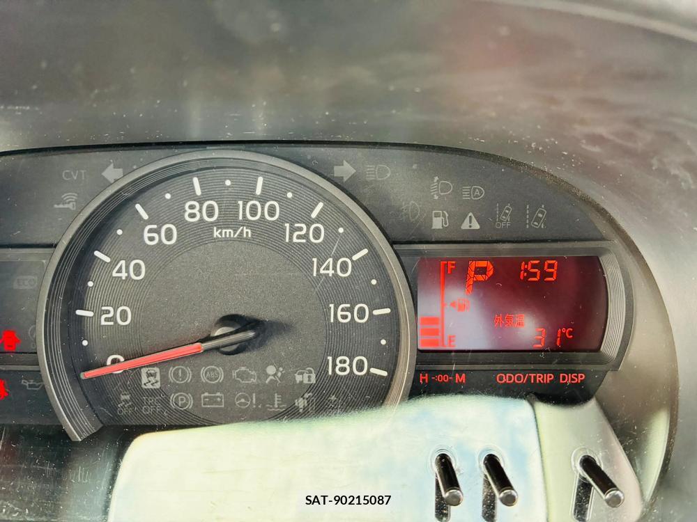 Toyota PASSO 2019-06 7605452-15