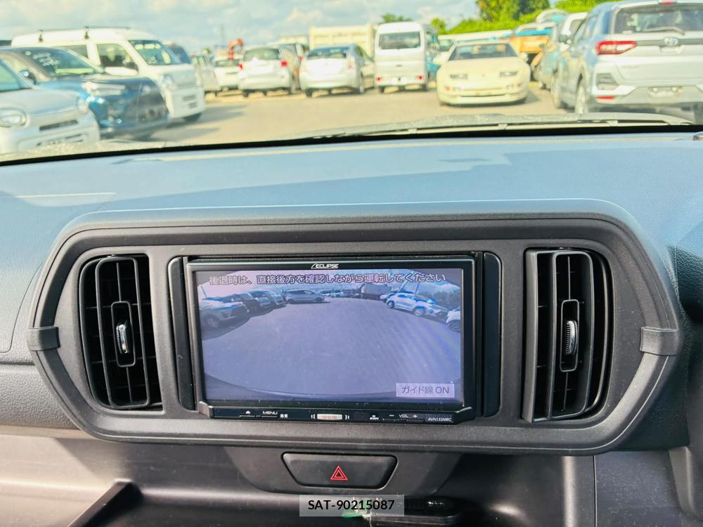 Toyota PASSO 2019-06 7605452-18