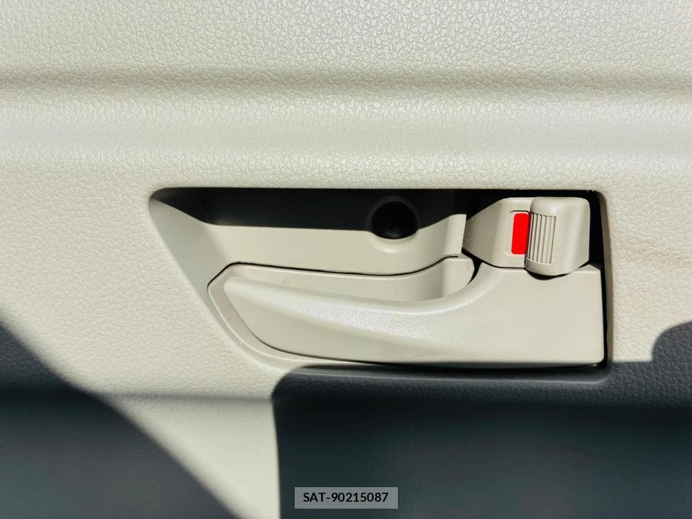 Toyota PASSO 2019-06 7605452-20