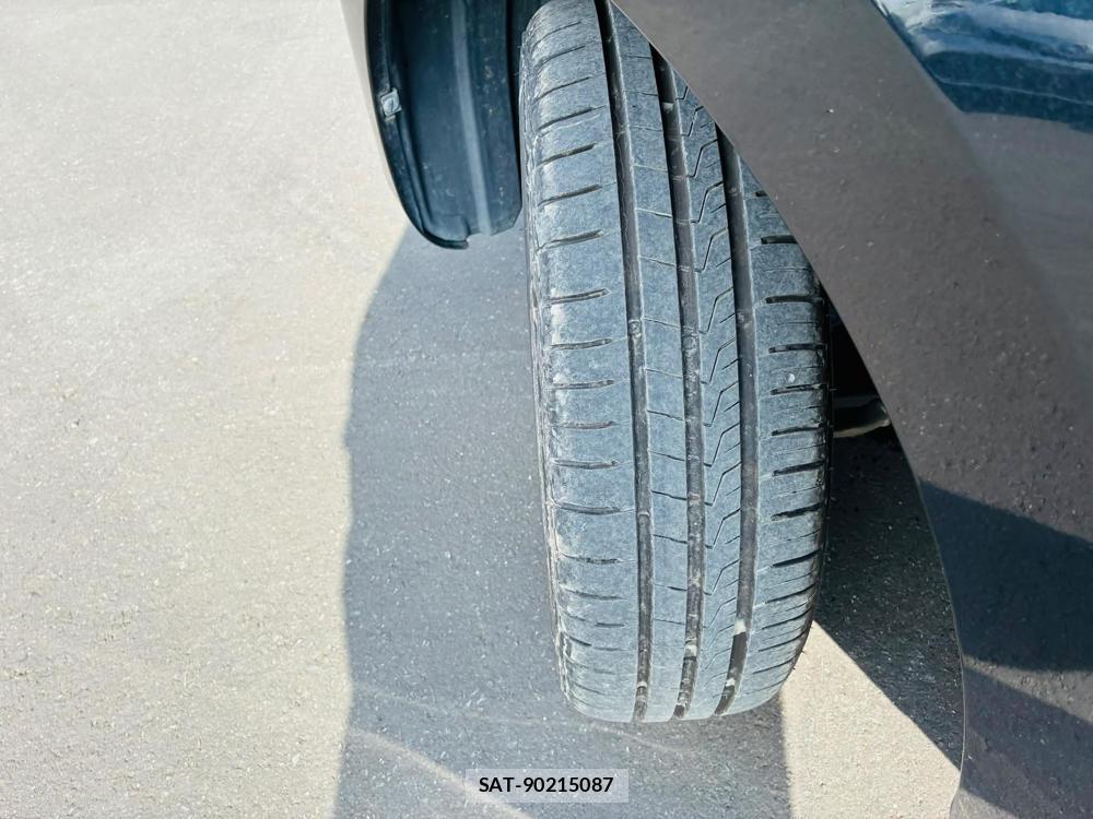 Toyota PASSO 2019-06 7605452-31