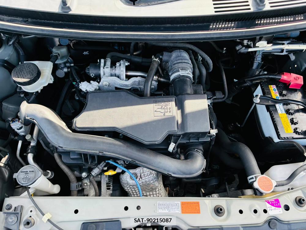 Toyota PASSO 2019-06 7605452-38