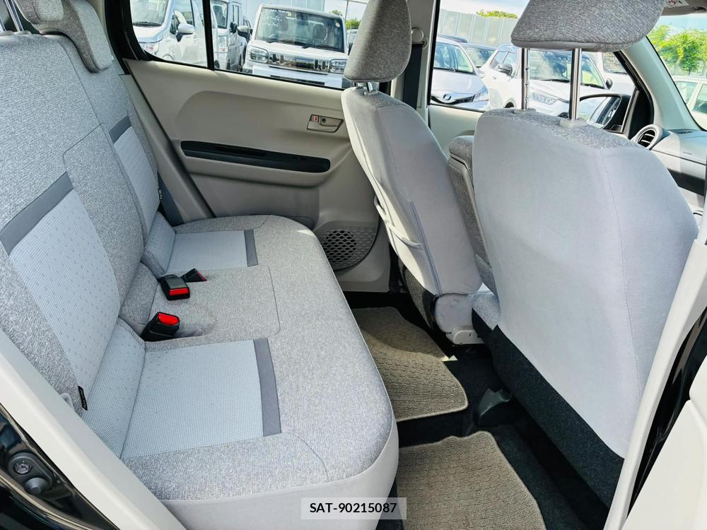 Toyota PASSO 2019-06 7605452-8