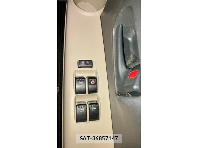 Toyota PASSO 2009-10 7727091-19