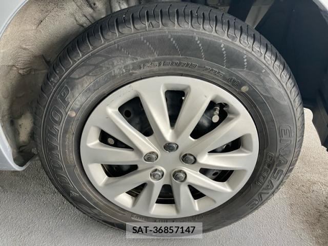 Toyota PASSO 2009-10 7727091-7