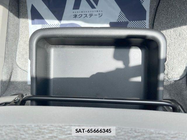 Toyota PASSO 2011-07 7727079-4