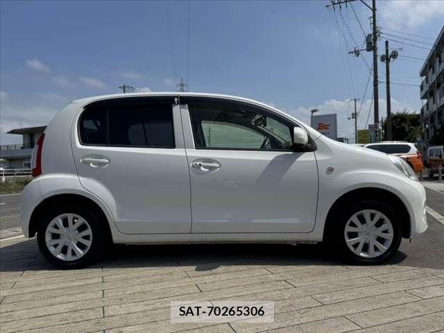 Toyota PASSO 2015-10 7788127-11