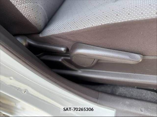 Toyota PASSO 2015-10 7788127-27