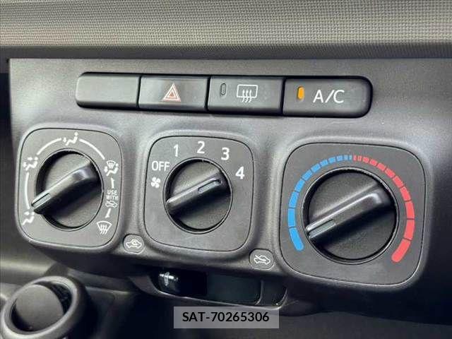 Toyota PASSO 2015-10 7788127-5