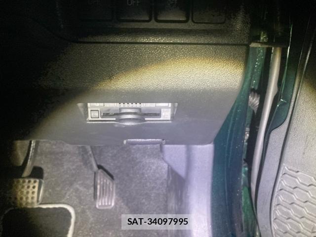 Toyota PASSO 2017-07 7903216-10