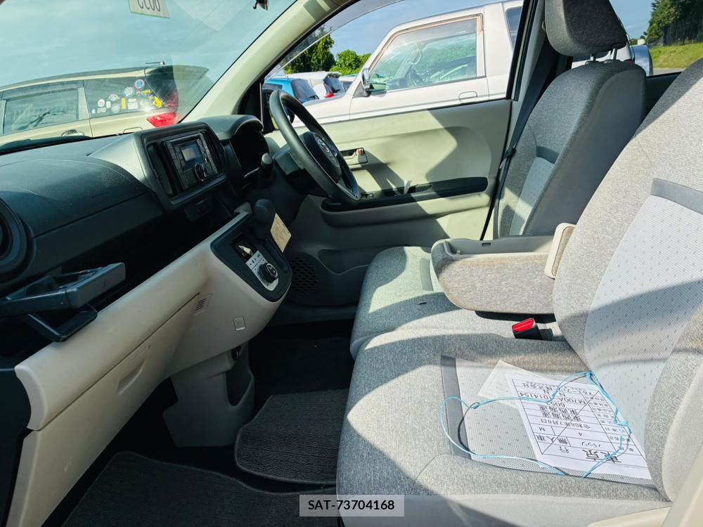 Toyota PASSO 2019-06 7605451-10