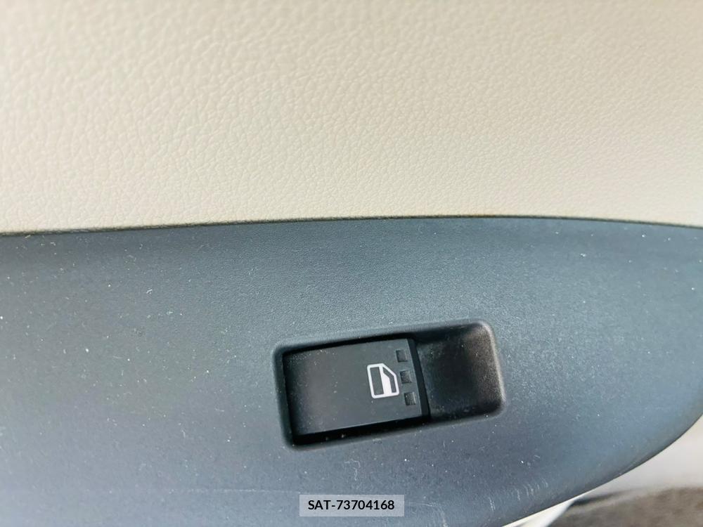 Toyota PASSO 2019-06 7605451-23