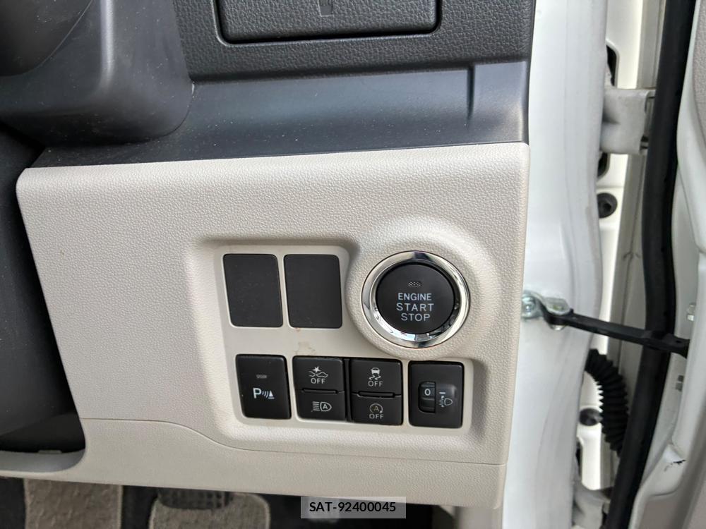 Toyota PASSO 2019-06 7891118-16