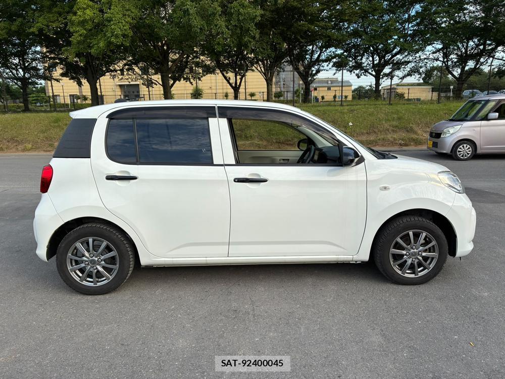 Toyota PASSO 2019-06 7891118-5