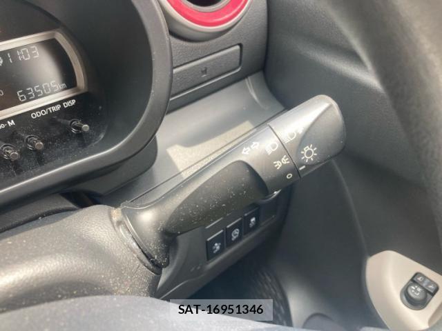 Toyota PASSO 2018-06 7980539-16